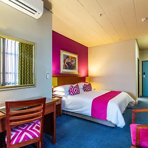 Отель Cape Town Lodge Hotel