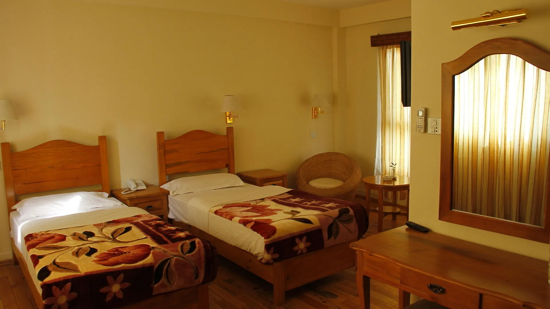 Hotel Holy Himalaya Катманду Непал